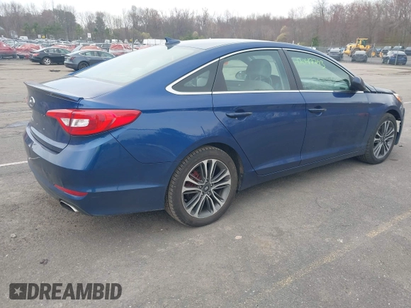 2015 Hyundai Sonata SE with VIN 5NPE24AF2FH031868, listed as a IAAI auction lot 42047793 with 241,219 mi miles and . Bid and sale history available at DreamBid. Image 4.