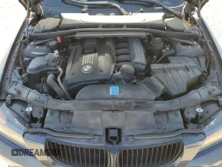 2008 BMW 3 Series 328i with VIN WBAVC53578FZ88885, listed as a Copart auction lot 51967275 with 136,934 mi miles and Salvage title. Bid and sale history available at DreamBid. Image 13.