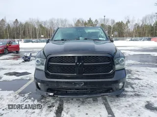 2015 Ram 1500 Express z VIN 1C6RR7KT0FS503853, wystawiony jako IAAI lot #41607074 z przebiegiem 194 520 mil mil oraz . Historia ofert i sprzedaży dostępna na DreamBid. Obrazek 12.