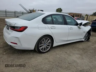 2023 BMW 3 Series 330e xDrive with VIN 3MW39FS07P8D25745, listed as a Copart auction lot 71863424 with 8,304 mi miles and Salvage Title. Bid and sale history available at carsss.com. Image 3.