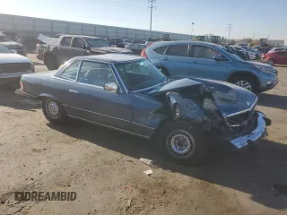 1984 Mercedes-Benz 380 with VIN WDBBA45AXEA013935, listed as a Copart auction lot 71464764 with 180,337 mi miles and Salvage Title. Bid and sale history available at carsss.com. Image 4.