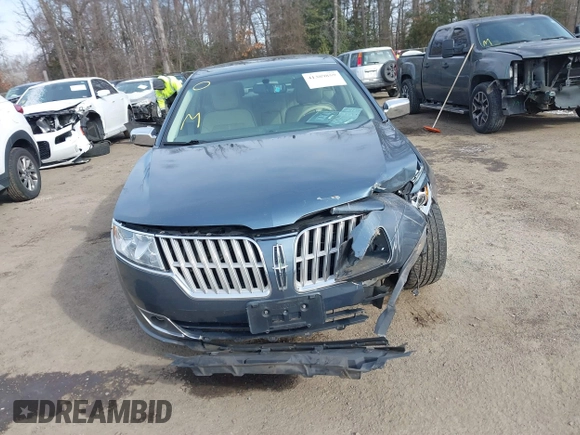 2012 Lincoln MKZ with VIN 3LNHL2JC4CR824632, listed as a IAAI auction lot 41389859 with 110,860 mi miles. Bid and sale history available at carsss.com. Image 12.