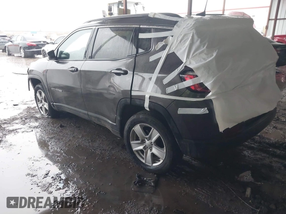 2022 Jeep Compass Latitude with VIN 3C4NJDBB1NT223599, listed as a IAAI auction lot 42181714 with 52,071 mi miles and . Bid and sale history available at DreamBid. Image 3.