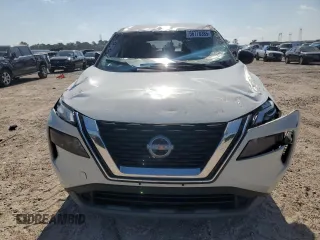 2023 Nissan Rogue S z VIN 5N1BT3AA3PC799012, wystawiony jako Copart lot #56778385 z przebiegiem 33 608 mil mil oraz Szkoda całkowita • Salvage title. Historia ofert i sprzedaży dostępna na DreamBid. Obrazek 5.