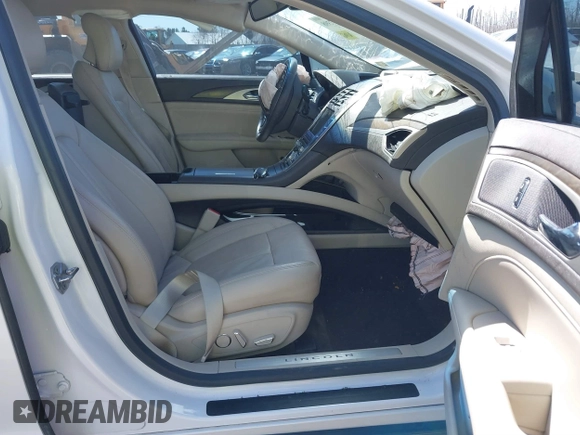 2017 Lincoln MKZ Hybrid Reserve with VIN 3LN6L5MU3HR636382, listed as a IAAI auction lot 41877398 with 125,287 mi miles and . Bid and sale history available at DreamBid. Image 5.