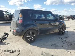 2011 Kia Soul with VIN KNDJT2A15B7203717, listed as a Copart auction lot 46963465 with 199,826 mi miles and Salvage Title. Bid and sale history available at carsss.com. Image 3.
