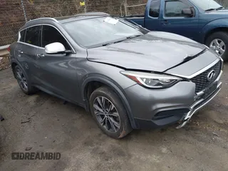 2017 Infiniti QX30 Luxury with VIN SJKCH5CR3HA031551, listed as a IAAI auction lot 41433856 with 113,570 mi miles. Bid and sale history available at carsss.com. Image 1.