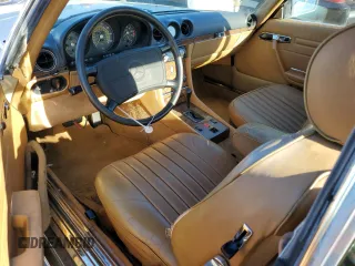 1988 Mercedes-Benz 560 SL with VIN WDBBA48D1JA079175, listed as a Copart auction lot 88116035 with 189,028 mi miles and Clean Title. Bid and sale history available at DreamBid. Image 8.