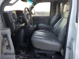 2019 Chevrolet Express Cargo with VIN 1GCWGAFP4K1284942, listed as a Copart auction lot 87129104 with 214,850 mi miles and Clean title. Bid and sale history available at DreamBid. Image 7.