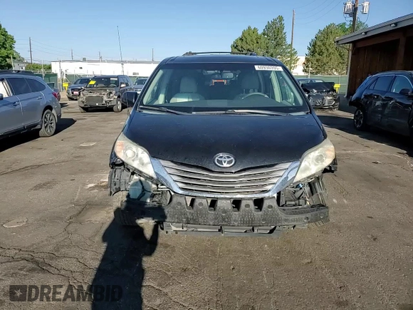 2011 Toyota Sienna XLE with VIN 5TDDK3DC5BS029513, listed as a Copart auction lot 60930395 with 234,226 mi miles and Salvage title. Bid and sale history available at DreamBid. Image 15.