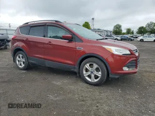 2014 Ford Escape SE with VIN 1FMCU9GX8EUB58526, listed as a Copart auction lot 55472175 with 121,642 mi miles and Clean Title. Bid and sale history available at DreamBid. Image 4.