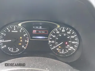 2018 Nissan Pathfinder SL with VIN 5N1DR2MM4JC617154, listed as a IAAI auction lot 41949176 with 47,955 mi miles. Bid and sale history available at carsss.com. Image 7.