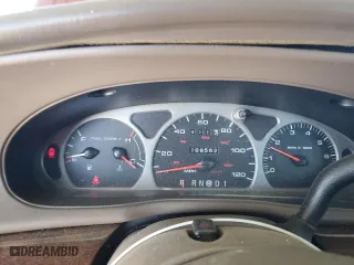 1999 Mercury Sable GS with VIN 1MEFM50U5XA637869, listed as a Copart auction lot 41387635 with 108,562 mi miles and Salvage Title. Bid and sale history available at carsss.com. Image 9.