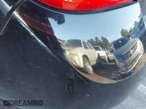 2013 Chevrolet Equinox LT z VIN 2GNALDEK0D6108796, wystawiony jako IAAI lot #42324139 z przebiegiem 184 762 mil mil oraz . Historia ofert i sprzedaży dostępna na DreamBid. Obrazek 14.