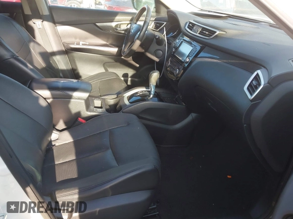 2014 Nissan Rogue SV with VIN 5N1AT2MT7EC751433, listed as a IAAI auction lot 42053564 with 207,476 mi miles and . Bid and sale history available at DreamBid. Image 5.