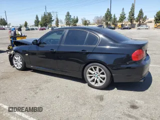 2010 BMW 3 Series 328i z VIN WBAPH5G51ANM36279, wystawiony jako Copart lot #58423785 z przebiegiem 121 379 mil mil oraz Szkoda całkowita • Salvage title. Historia ofert i sprzedaży dostępna na DreamBid. Obrazek 2.