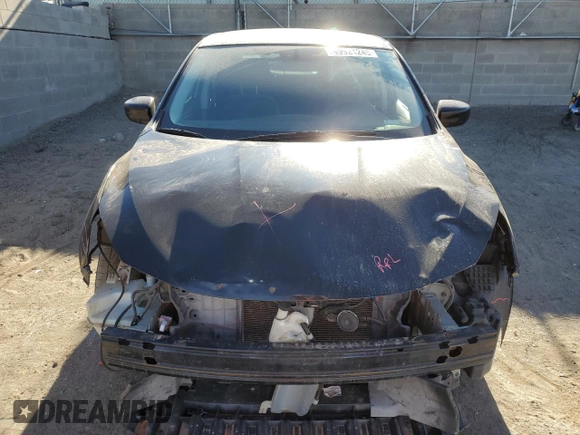 2017 Nissan Sentra SR with VIN 3N1AB7AP2HY264702, listed as a Copart auction lot 49924245 with 186,808 mi miles and Salvage Title. Bid and sale history available at DreamBid. Image 5.