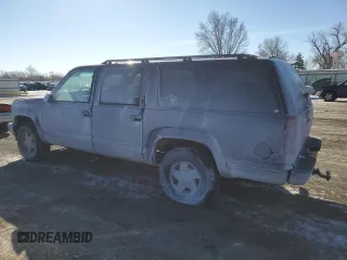 1997 Chevrolet Suburban with VIN 3GNFK16R3VG112298, listed as a Copart auction lot 45737385 with 266,938 mi miles and Salvage Title. Bid and sale history available at carsss.com. Image 2.