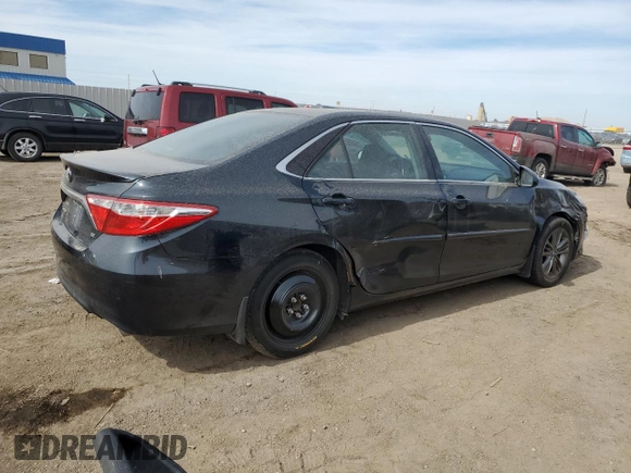 2017 Toyota Camry XLE with VIN 4T1BF1FK2HU269879, listed as a Copart auction lot 48680015 with 141,401 mi miles and Salvage Title. Bid and sale history available at carsss.com. Image 3.