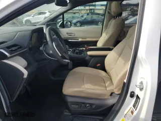 2024 Toyota Sienna XLE with VIN 5TDYRKEC0RS198998, listed as a Copart auction lot 78464144 with 8,964 mi miles and Salvage Title. Bid and sale history available at carsss.com. Image 7.