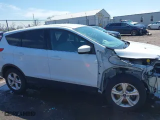 2016 Ford Escape SE with VIN 1FMCU9GX5GUA68950, listed as a IAAI auction lot 41965912 with 157,562 mi miles. Bid and sale history available at carsss.com. Image 14.