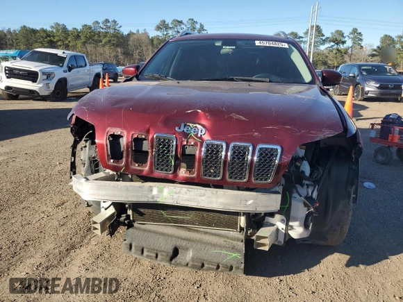 2019 Jeep Cherokee Latitude Plus with VIN 1C4PJLLB0KD485391, listed as a Copart auction lot 45704825 with 102,836 mi miles and Salvage Title. Bid and sale history available at DreamBid. Image 5.