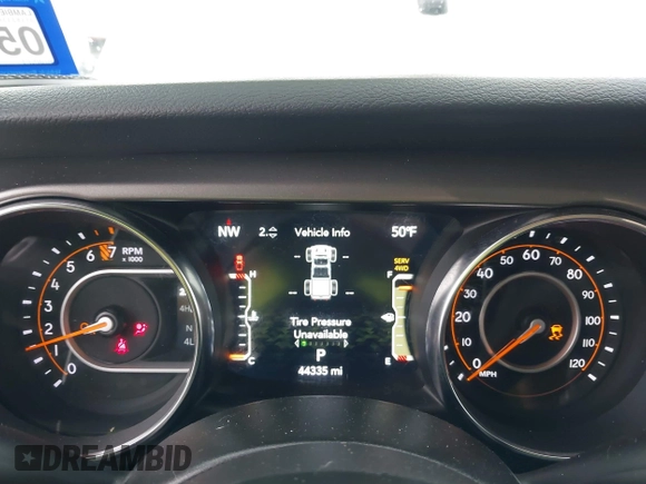 2021 Jeep Gladiator Willys with VIN 1C6HJTAG1ML575474, listed as a IAAI auction lot 41439898 with 44,335 mi miles and . Bid and sale history available at DreamBid. Image 7.