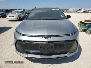 2024 Chevrolet Equinox EV RS z VIN 3GN7DNRP2RS237974, wystawiony jako Copart lot #71756094 z przebiegiem 2024 mil mil oraz Szkody całkowita. Historia ofert i sprzedaży dostępna na DreamBid. Obrazek 5.