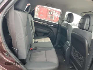 2013 Kia Sorento LX with VIN 5XYKTDA23DG389370, listed as a Copart auction lot 60645535 with 176,393 mi miles and Salvage title. Bid and sale history available at DreamBid. Image 11.