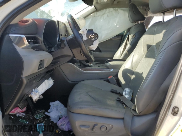 2021 Toyota Highlander Hybrid Limited с VIN 5TDYARAH3MS006077, выставлен на аукционе Copart как лот 43145585 с пробегом 121 815 миль миль и Списание • Salvage title. История ставок и продаж доступна на DreamBid. Изображение 7.