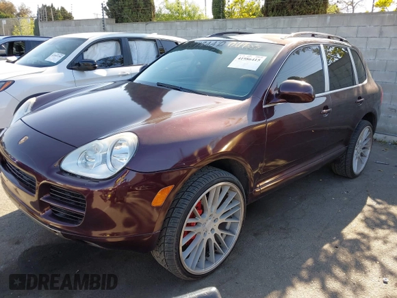 2006 Porsche Cayenne S with VIN WP1AB29P56LA62851, listed as a IAAI auction lot 41986415 with 197,783 mi miles. Bid and sale history available at carsss.com. Image 6.
