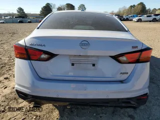 2024 Nissan Altima 2.5 SR with VIN 1N4BL4CW1RN350234, listed as a Copart auction lot 49302805 with 9,460 mi miles and Salvage Title. Bid and sale history available at carsss.com. Image 6.