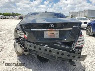 2012 Mercedes-Benz C 300 Sport with VIN WDDGF8BB7CR200079, listed as a Copart auction lot 61307535 with 131,500 mi miles and Clean title. Bid and sale history available at DreamBid. Image 6.