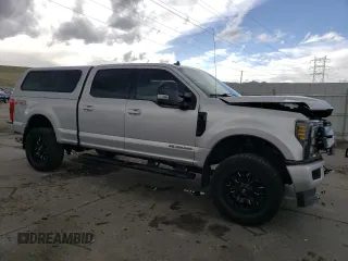 2019 Ford F-350 XL with VIN 1FT8W3BT9KEE97016, listed as a Copart auction lot 51590705 with 133,258 mi miles and Salvage Title. Bid and sale history available at DreamBid. Image 4.