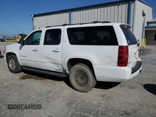 2014 Chevrolet Suburban LT with VIN 1GNSCJE0XER208959, listed as a Copart auction lot 48493865 with 226,379 mi miles and Salvage Title. Bid and sale history available at carsss.com. Image 2.
