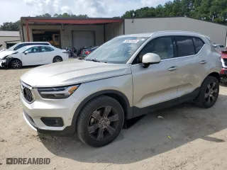 2019 Volvo XC40 Inscription with VIN YV4162UL1K2087317, listed as a Copart auction lot 68975423 with 30,759 mi miles. Bid and sale history available at carsss.com. Image 1.