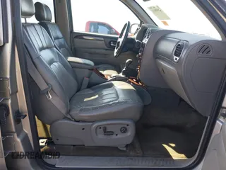 2002 GMC Envoy SLT z VIN 1GKDT13S122114452, wystawiony jako IAAI lot #42048616 z przebiegiem 259 545 mil mil oraz . Historia ofert i sprzedaży dostępna na DreamBid. Obrazek 5.