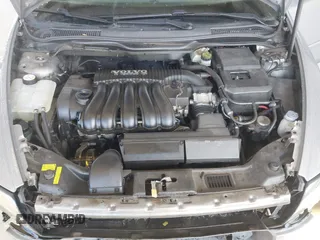 2006 Volvo S40 2.4L with VIN YV1MS382X62187886, listed as a IAAI auction lot 41943211 with 173,125 mi miles. Bid and sale history available at carsss.com. Image 10.