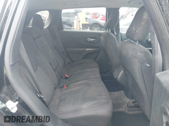 2019 Jeep Cherokee Latitude with VIN 1C4PJMCB3KD351478, listed as a IAAI auction lot 41804228 with 154,559 mi miles. Bid and sale history available at carsss.com. Image 8.