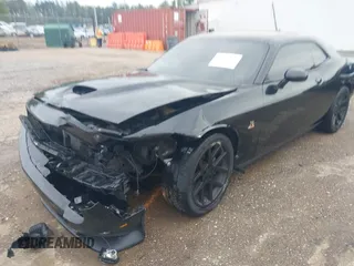 2016 Dodge Challenger R/T Scat Pack z VIN 2C3CDZFJ4GH118973, wystawiony jako IAAI lot #41960654 z przebiegiem 180 315 mil mil oraz . Historia ofert i sprzedaży dostępna na DreamBid. Obrazek 17.