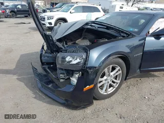 2014 Chevrolet Camaro LS with VIN 2G1FA1E36E9137949, listed as a IAAI auction lot 41985075 with 1 mi miles. Bid and sale history available at carsss.com. Image 18.