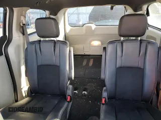 2019 Dodge Grand Caravan SXT with VIN 2C4RDGCG3KR725405, listed as a Copart auction lot 51742765 with 92,900 mi miles and Salvage Title. Bid and sale history available at carsss.com. Image 10.