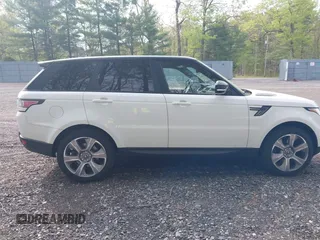 2015 Land Rover Range Rover Sport HSE with VIN SALWR2VF5FA513880, listed as a IAAI auction lot 42183260 with 246,925 mi miles. Bid and sale history available at carsss.com. Image 13.