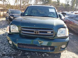 2004 Toyota Sequoia SR5 with VIN 5TDZT34A24S229611, listed as a IAAI auction lot 41224321 with 164,483 mi miles. Bid and sale history available at carsss.com. Image 12.