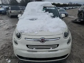 2014 FIAT 500L Easy with VIN ZFBCFABH9EZ017566, listed as a Copart auction lot 39658774 with 105,903 mi miles and Clean Title. Bid and sale history available at carsss.com. Image 5.