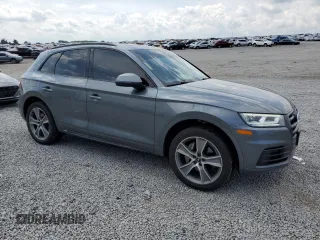 2019 Audi Q5 Premium Plus with VIN WA1BNAFY1K2017808, listed as a Copart auction lot 59008895 with 86,084 mi miles and Salvage title. Bid and sale history available at DreamBid. Image 4.