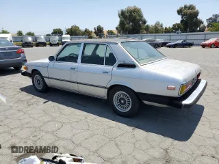 1979 BMW 5 Series with VIN 5330332, listed as a Copart auction lot 59641685 with 242,458 mi miles and Non repairable. Bid and sale history available at DreamBid. Image 2.