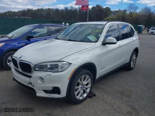 2016 BMW X5 xDrive35i with VIN 5UXKR0C59G0S93024, listed as a IAAI auction lot 42059465 with 121,334 mi miles. Bid and sale history available at carsss.com. Image 19.