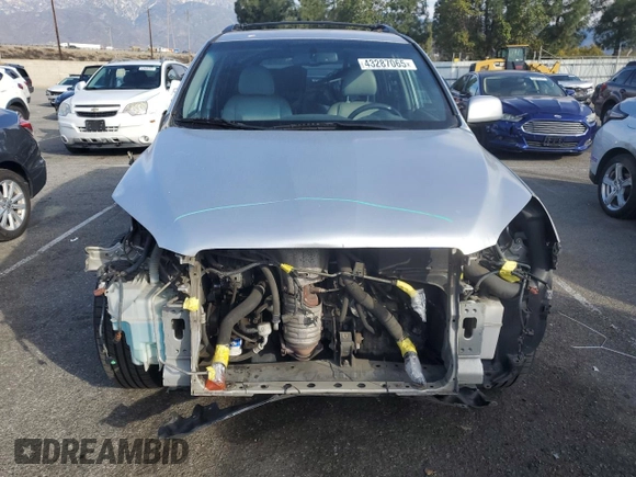 2008 Toyota RAV4 Ltd with VIN JTMZD31V286075105, listed as a Copart auction lot 43287065 with 190,897 mi miles and Salvage Title. Bid and sale history available at carsss.com. Image 5.