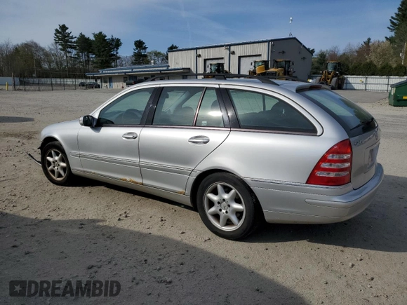 2003 Mercedes-Benz C 240 z VIN WDBRH81J43F380823, wystawiony jako Copart lot #53936025 z przebiegiem 141 938 mil mil oraz Tytuł czysty. Historia ofert i sprzedaży dostępna na DreamBid. Obrazek 2.
